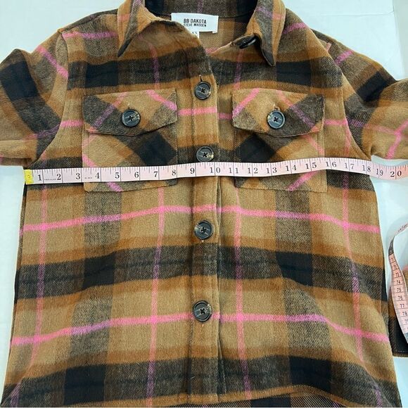 BB Dakota by Steve Madden Boxy Shacket in Cashew Plaid | Size XS - Picture 8 of 9